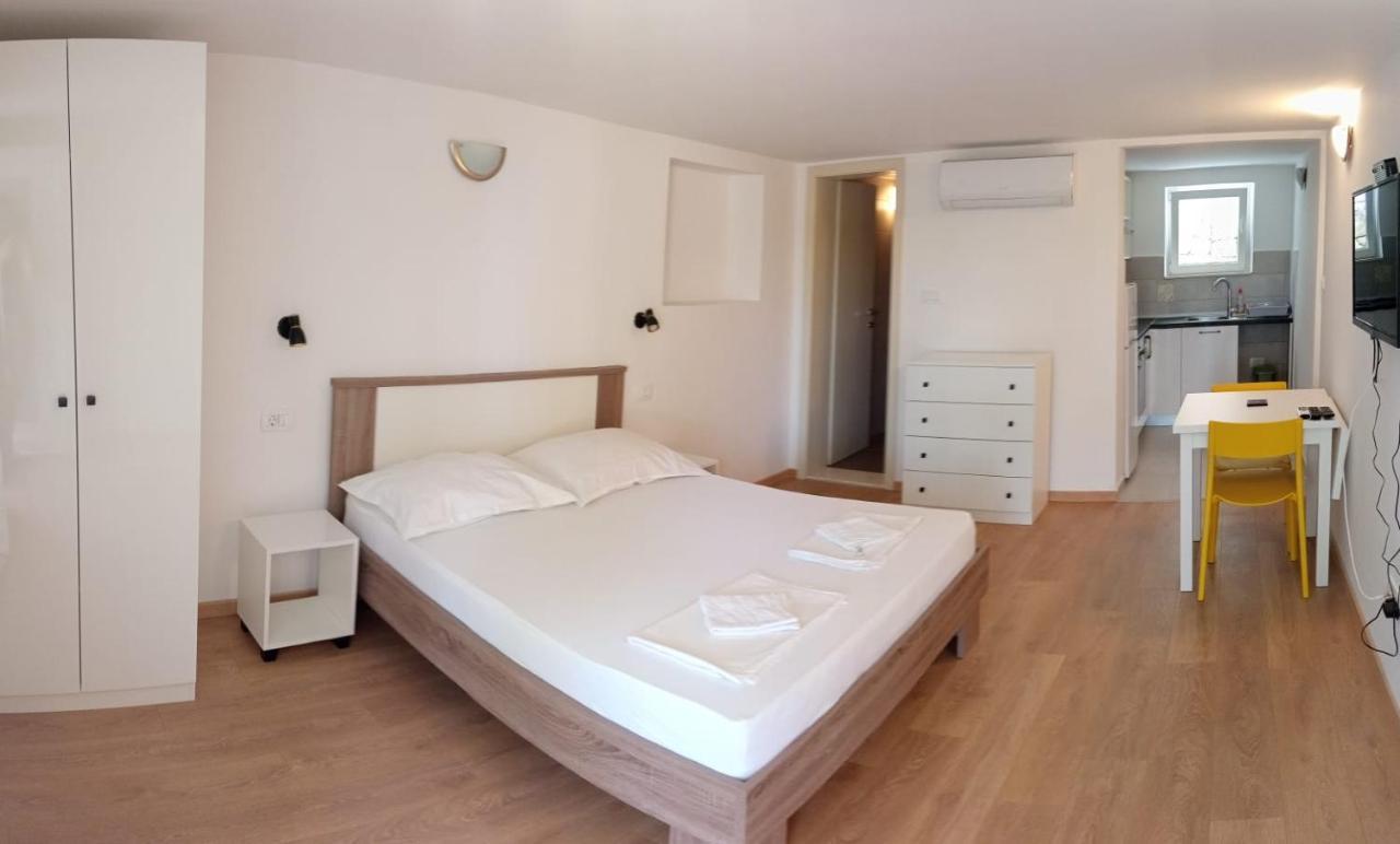 Apartmani Jure Peric Дуче Екстер'єр фото